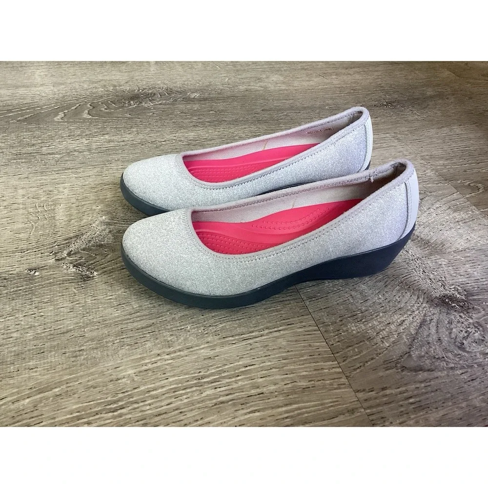Crocs Shoes Women's Size 7 Heathered Gray Pull On Busy Day Ballet Wedge Casual